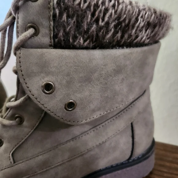 Madden Girl Boots - Picture 3 of 7